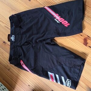 100% mens size 30 bike shorts and padded liner